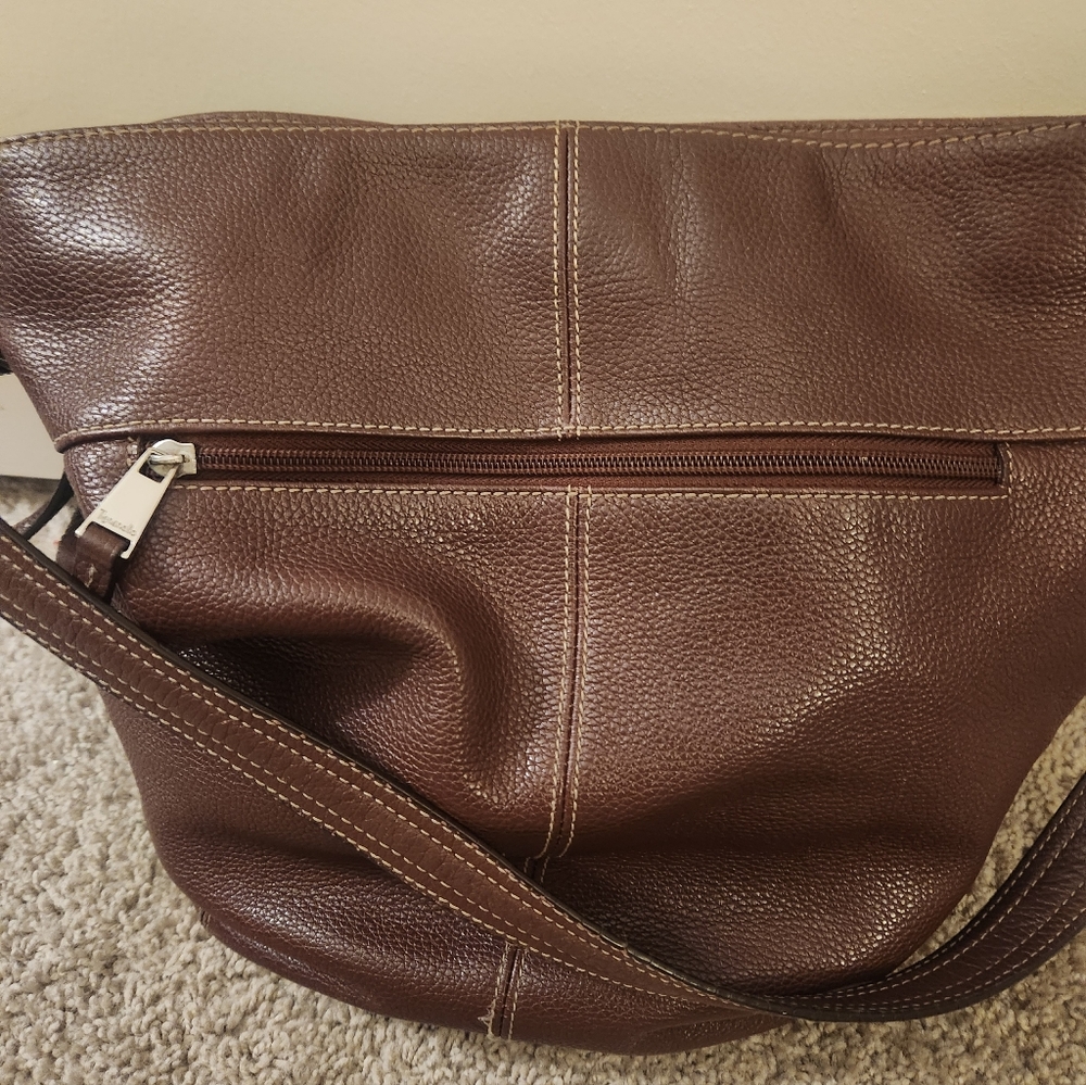 Tiganello Brand Brown Leather Crossbody Bag - Classic Women's Shoulder Bag - Picture 3 of 4